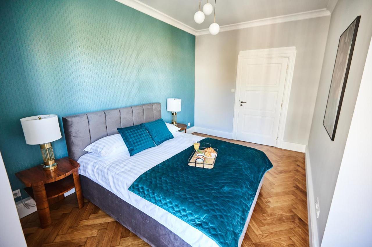 Art Deco Apartament Dla 6 Osob Chorzow/Katowice 6A Dış mekan fotoğraf