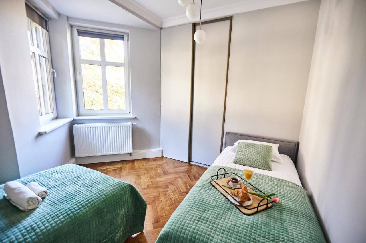 Art Deco Apartament Dla 6 Osob Chorzow/Katowice 6A Dış mekan fotoğraf