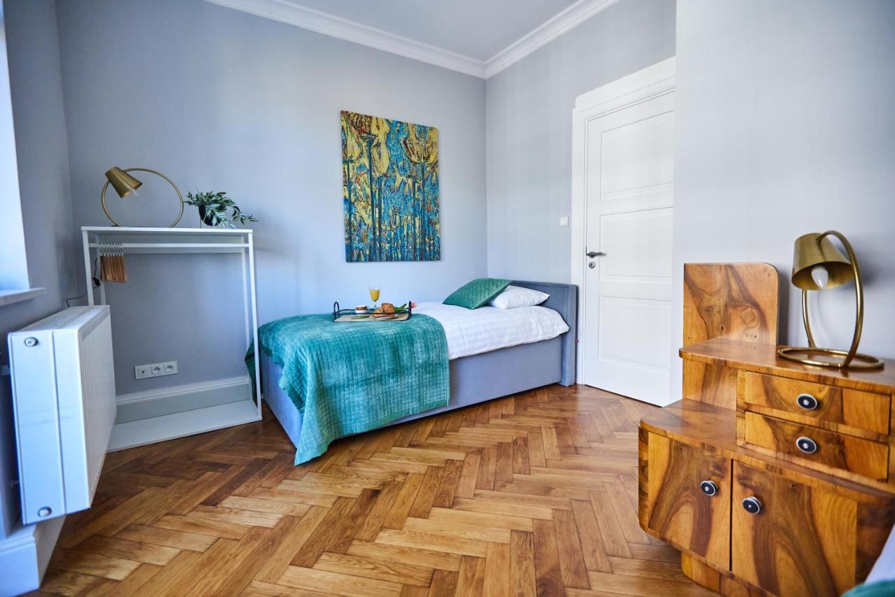 Art Deco Apartament Dla 6 Osob Chorzow/Katowice 6A Dış mekan fotoğraf