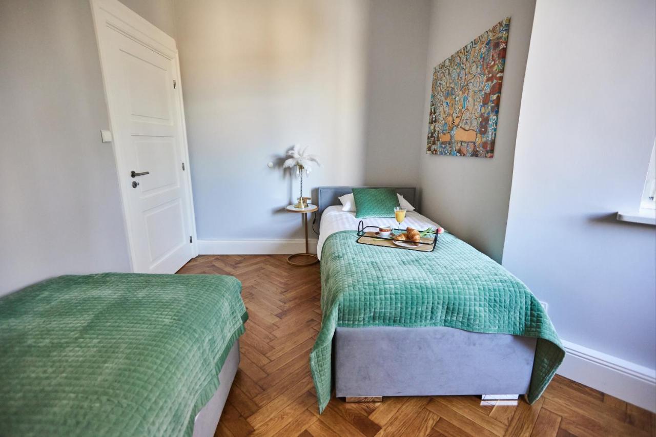 Art Deco Apartament Dla 6 Osob Chorzow/Katowice 6A Dış mekan fotoğraf